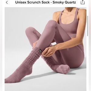 ALO Yoga Scrunch Socks
